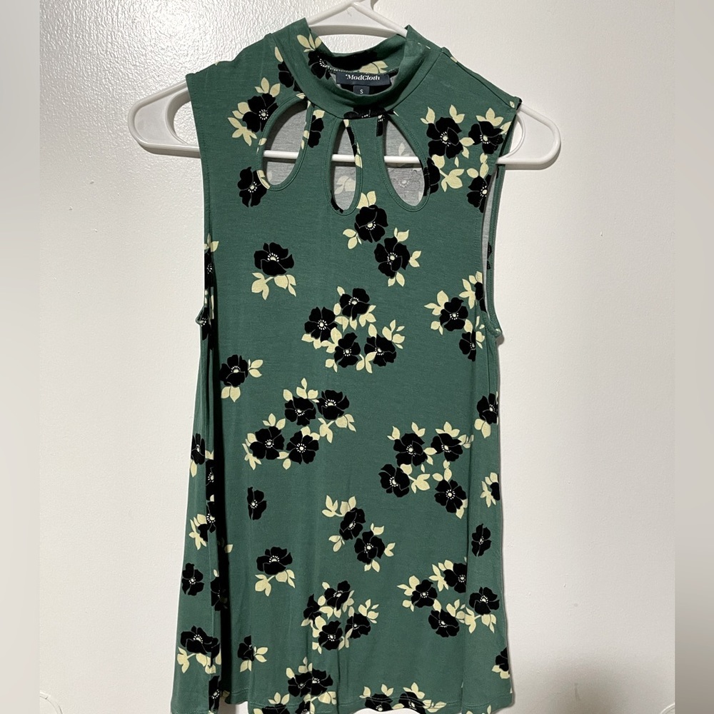 ModCloth floral top